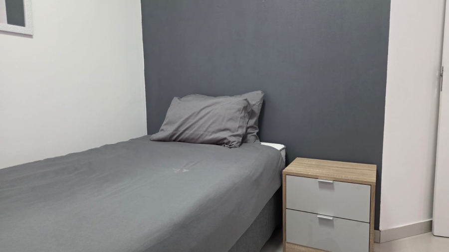 To Let 2 Bedroom Property for Rent in Parklands Western Cape